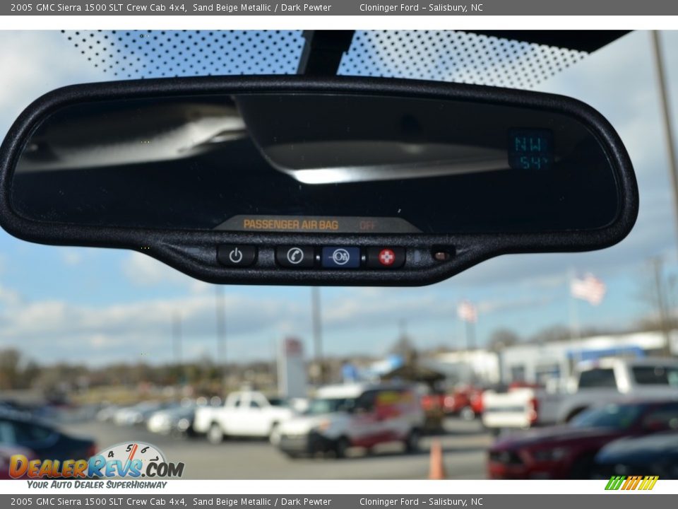 2005 GMC Sierra 1500 SLT Crew Cab 4x4 Sand Beige Metallic / Dark Pewter Photo #20