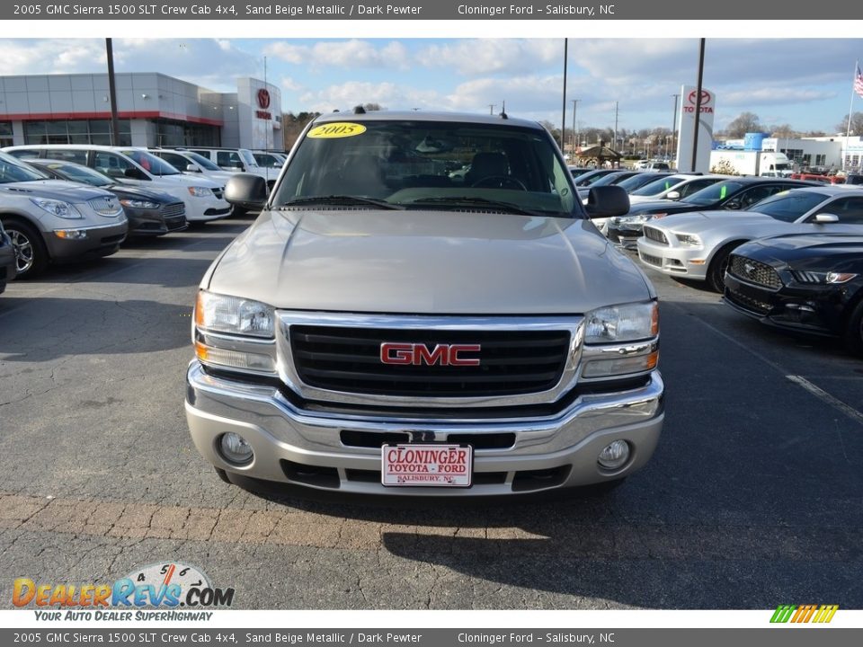 2005 GMC Sierra 1500 SLT Crew Cab 4x4 Sand Beige Metallic / Dark Pewter Photo #26