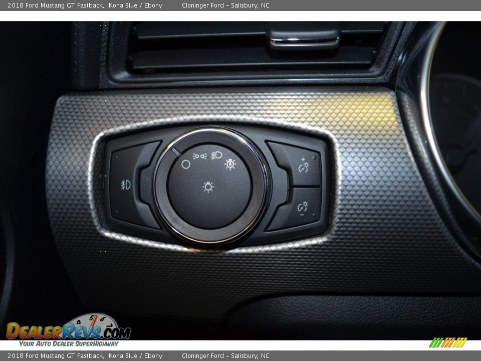 2018 Ford Mustang GT Fastback Kona Blue / Ebony Photo #12
