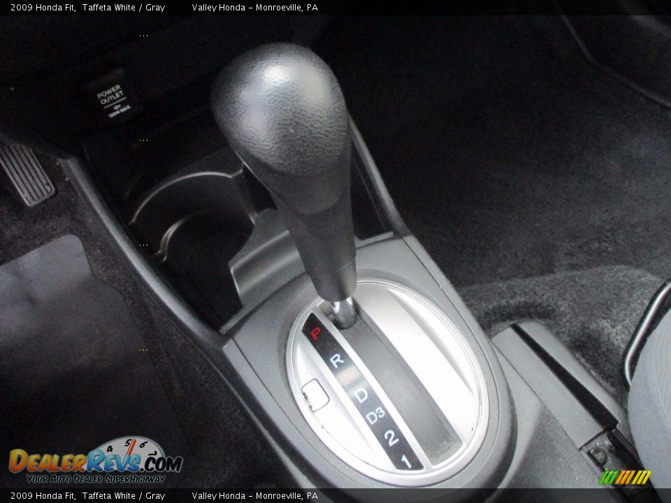 2009 Honda Fit Taffeta White / Gray Photo #13