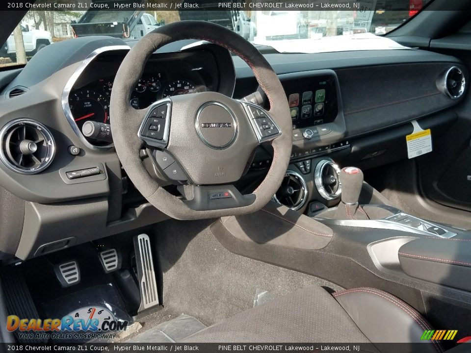 Dashboard of 2018 Chevrolet Camaro ZL1 Coupe Photo #7