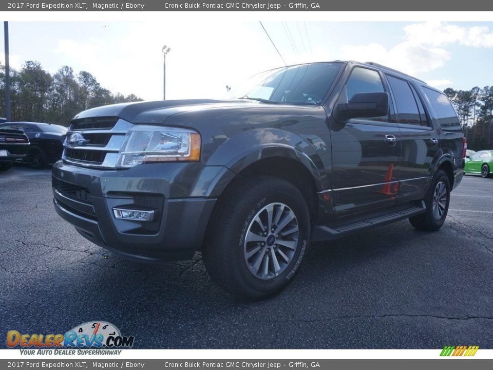 2017 Ford Expedition XLT Magnetic / Ebony Photo #3
