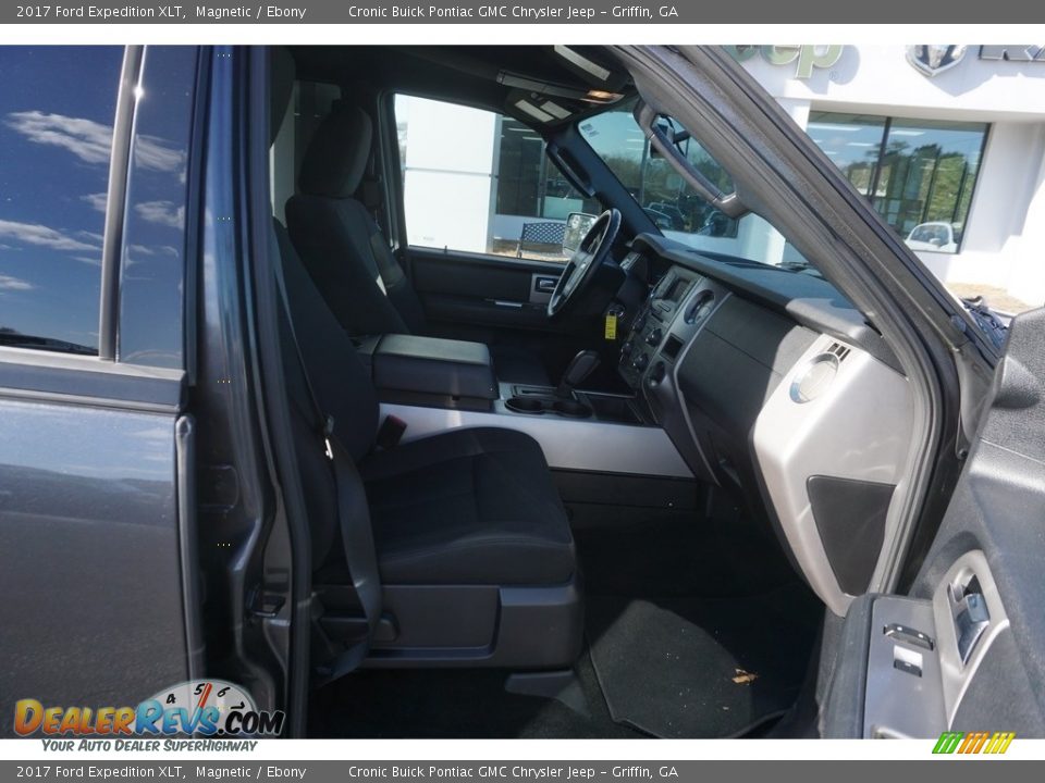 2017 Ford Expedition XLT Magnetic / Ebony Photo #19