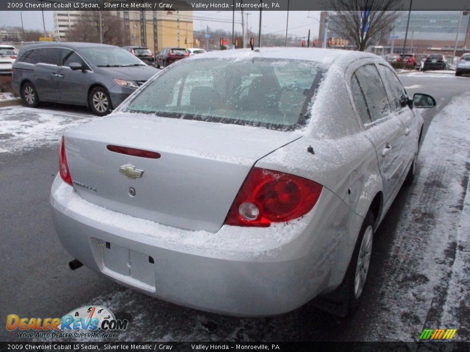 2009 Chevrolet Cobalt LS Sedan Silver Ice Metallic / Gray Photo #5