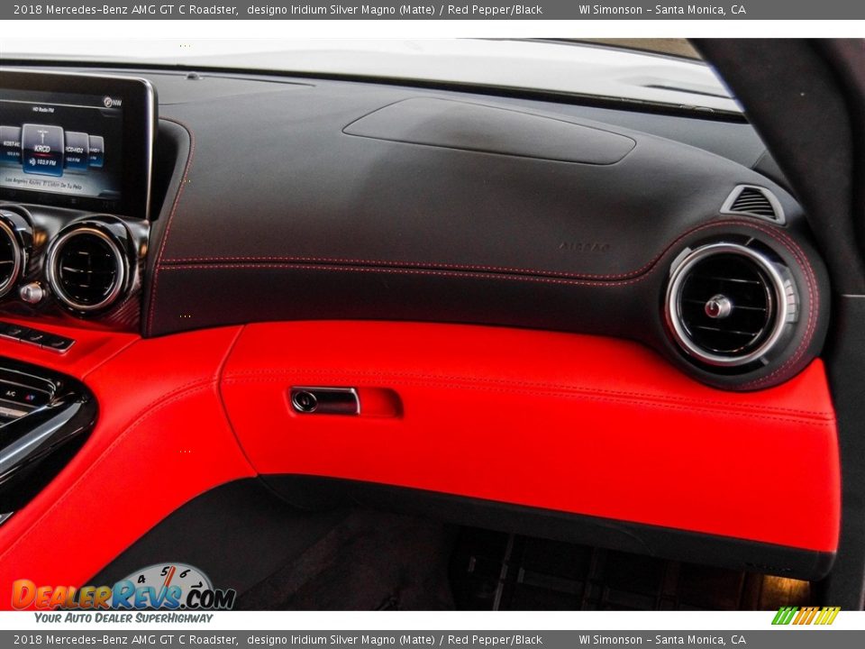 Dashboard of 2018 Mercedes-Benz AMG GT C Roadster Photo #29
