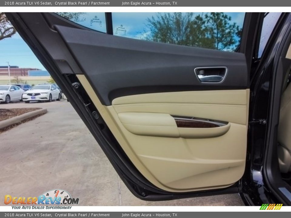 2018 Acura TLX V6 Sedan Crystal Black Pearl / Parchment Photo #17