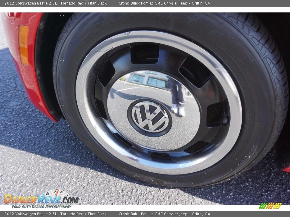 2012 Volkswagen Beetle 2.5L Tornado Red / Titan Black Photo #12
