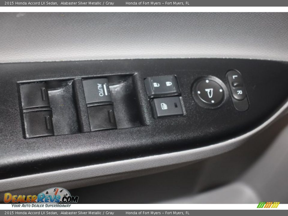2015 Honda Accord LX Sedan Alabaster Silver Metallic / Gray Photo #10