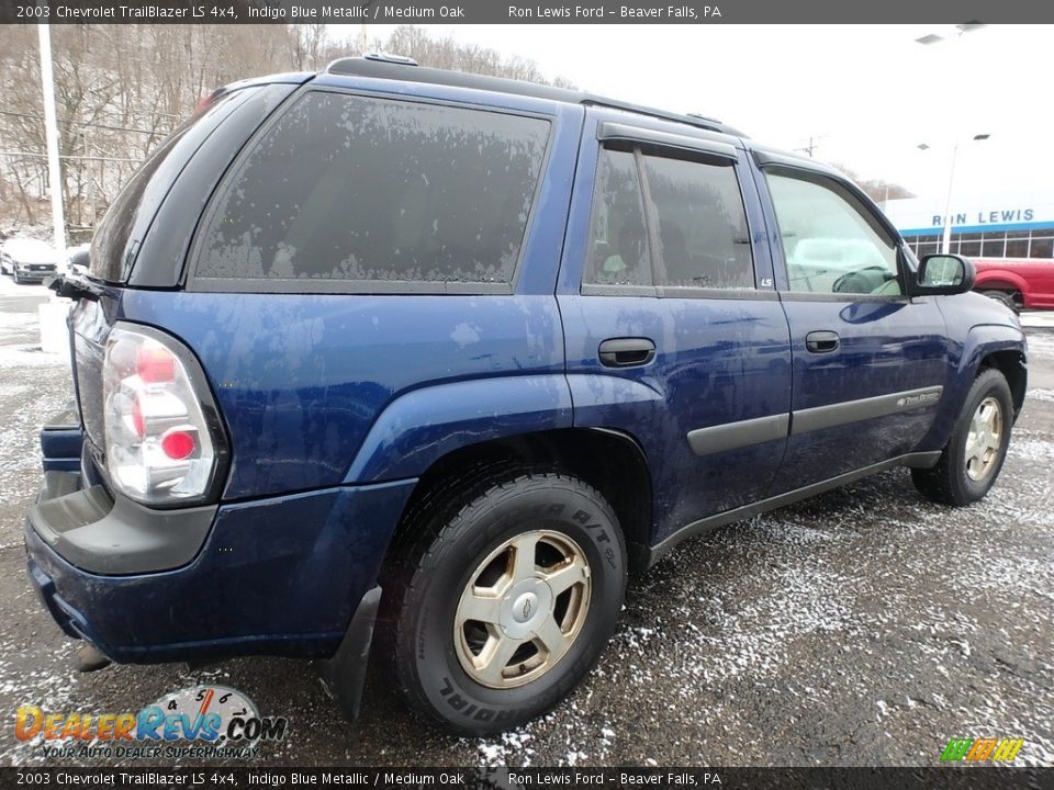 2003 Chevrolet TrailBlazer LS 4x4 Indigo Blue Metallic / Medium Oak Photo #2