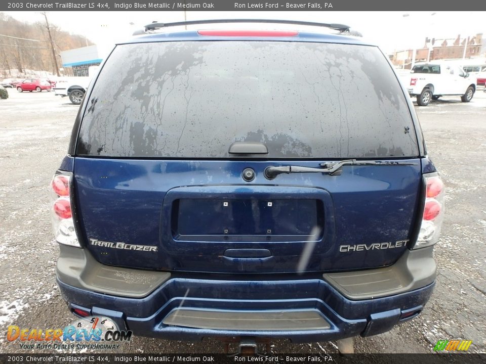 2003 Chevrolet TrailBlazer LS 4x4 Indigo Blue Metallic / Medium Oak Photo #3
