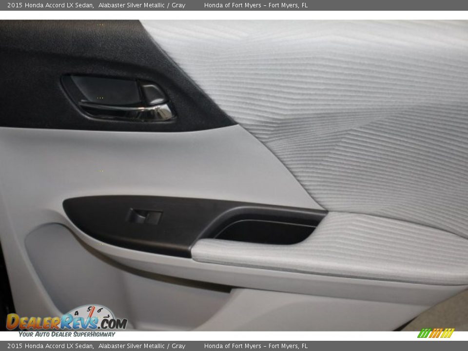 2015 Honda Accord LX Sedan Alabaster Silver Metallic / Gray Photo #26