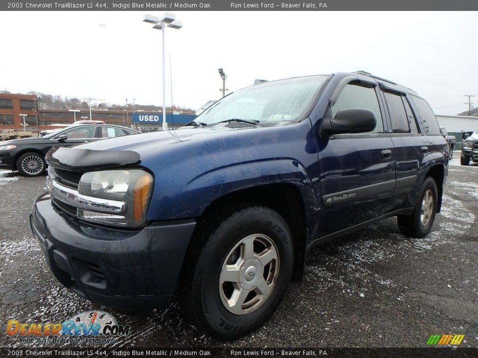 2003 Chevrolet TrailBlazer LS 4x4 Indigo Blue Metallic / Medium Oak Photo #8