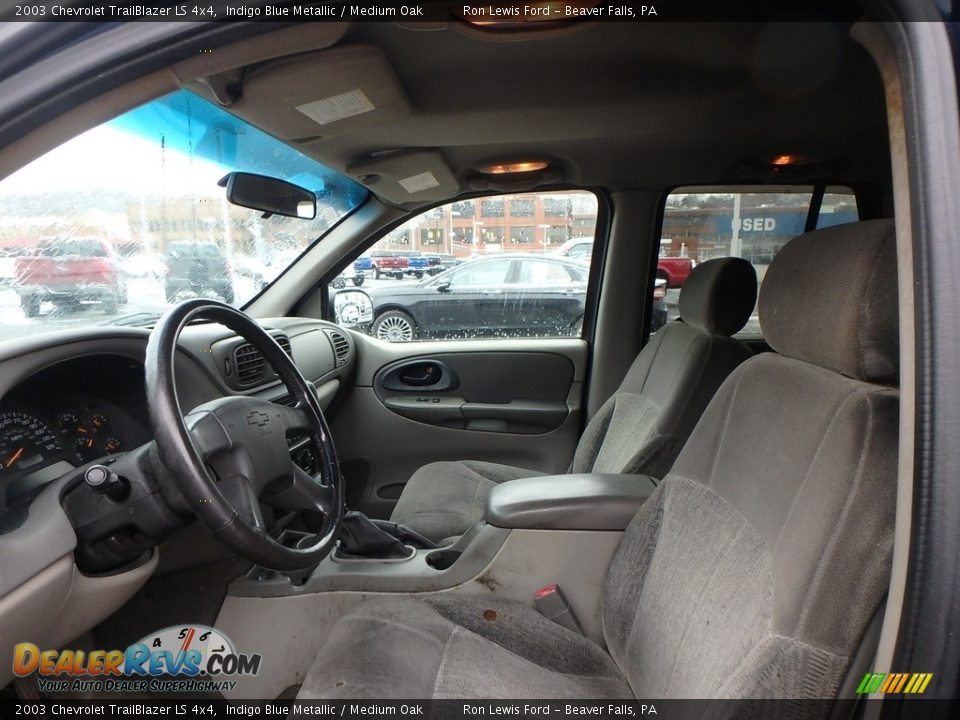 2003 Chevrolet TrailBlazer LS 4x4 Indigo Blue Metallic / Medium Oak Photo #11