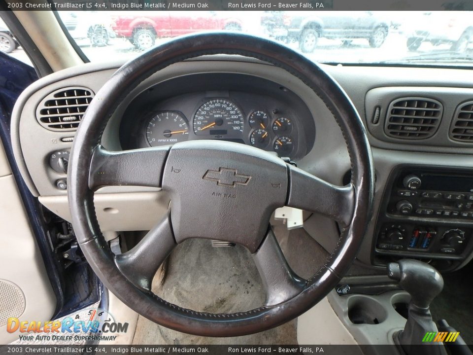 2003 Chevrolet TrailBlazer LS 4x4 Indigo Blue Metallic / Medium Oak Photo #17