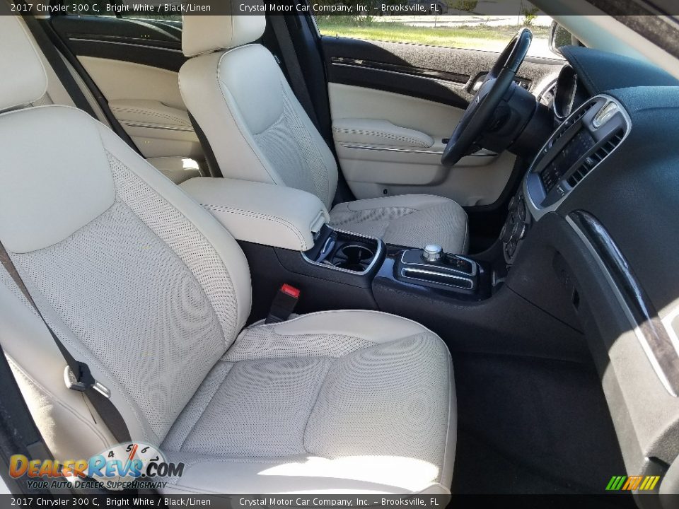 Front Seat of 2017 Chrysler 300 C Photo #12