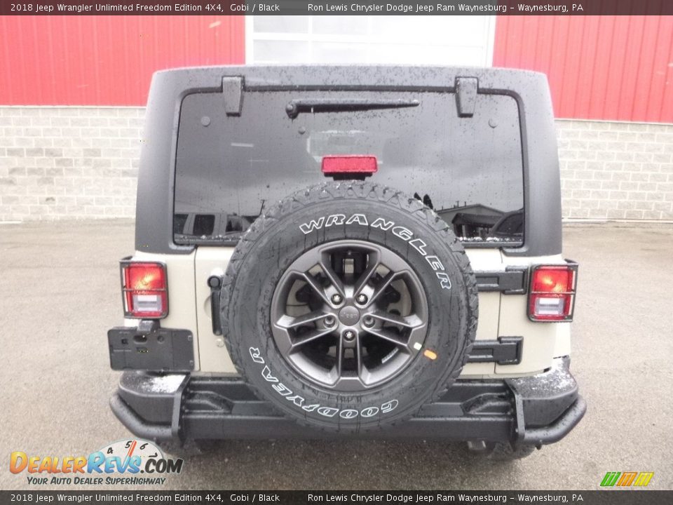 2018 Jeep Wrangler Unlimited Freedom Edition 4X4 Gobi / Black Photo #4