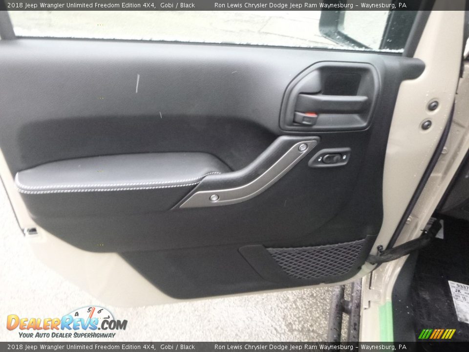 2018 Jeep Wrangler Unlimited Freedom Edition 4X4 Gobi / Black Photo #13
