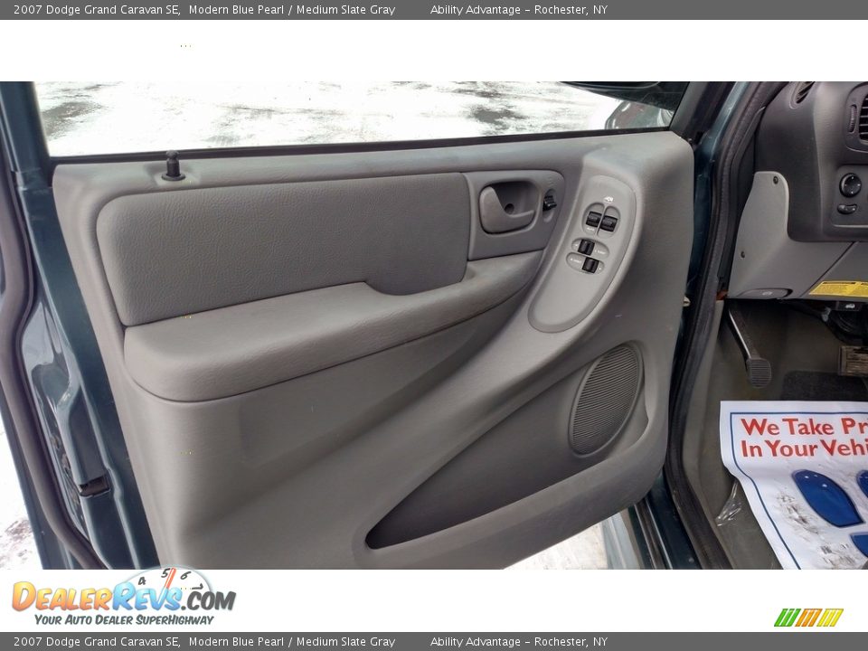 2007 Dodge Grand Caravan SE Modern Blue Pearl / Medium Slate Gray Photo #29