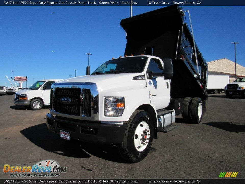 2017 Ford F650 Super Duty Regular Cab Chassis Dump Truck Oxford White / Earth Gray Photo #1