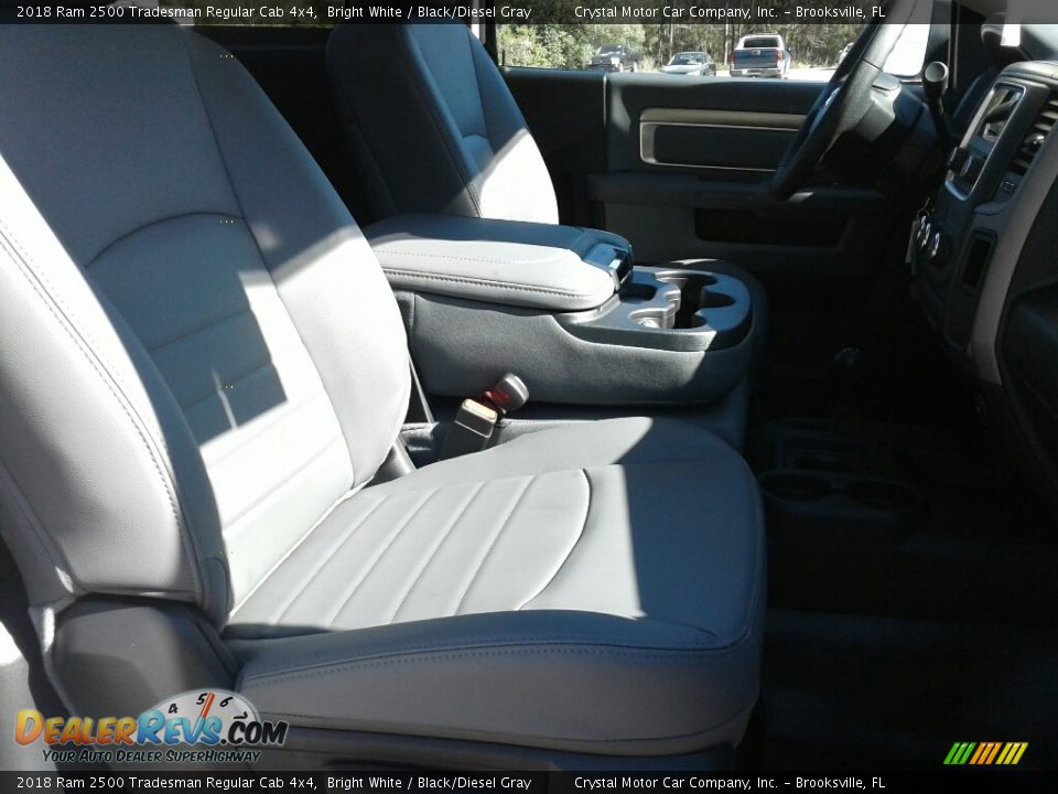 2018 Ram 2500 Tradesman Regular Cab 4x4 Bright White / Black/Diesel Gray Photo #12