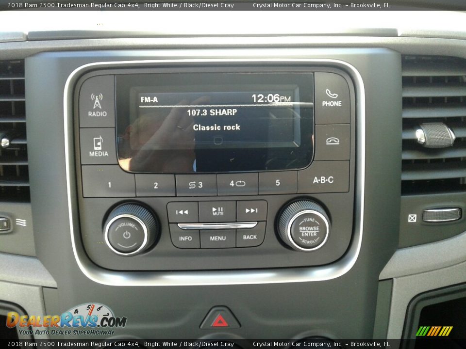 2018 Ram 2500 Tradesman Regular Cab 4x4 Bright White / Black/Diesel Gray Photo #15