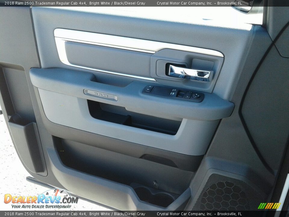 2018 Ram 2500 Tradesman Regular Cab 4x4 Bright White / Black/Diesel Gray Photo #17