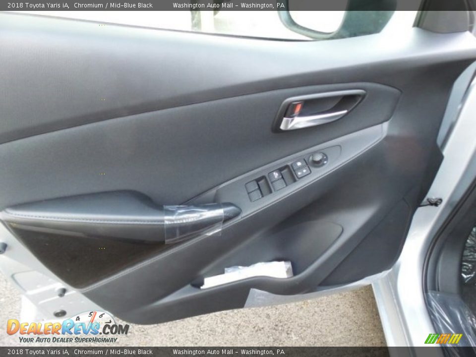 2018 Toyota Yaris iA Chromium / Mid-Blue Black Photo #12