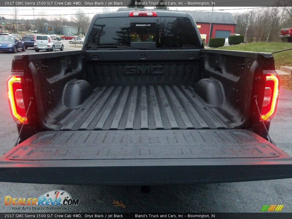 2017 GMC Sierra 1500 SLT Crew Cab 4WD Onyx Black / Jet Black Photo #5