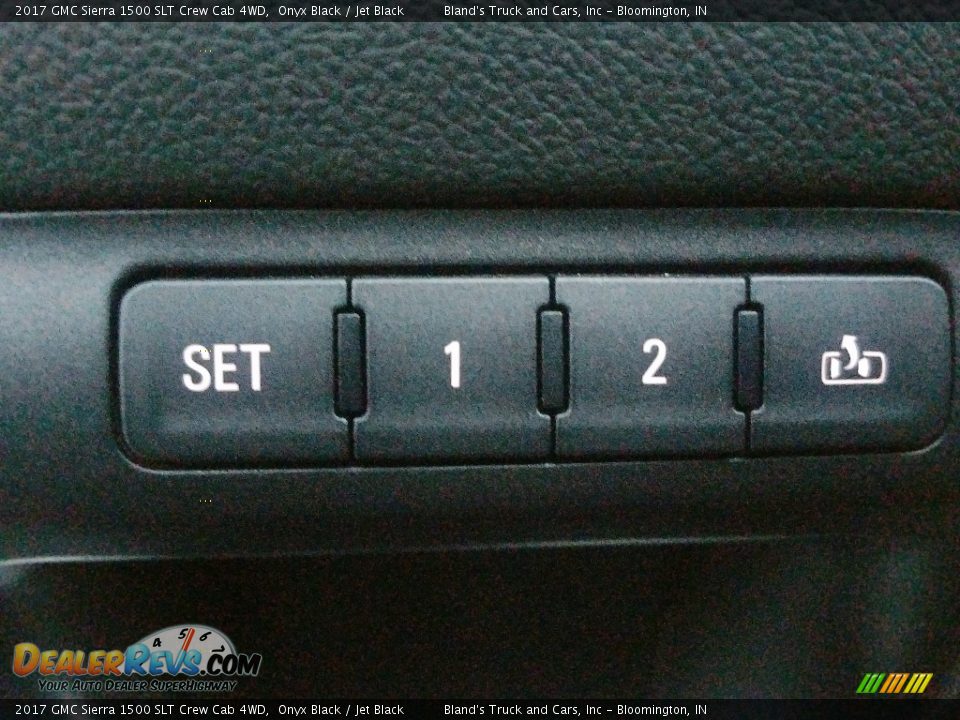 2017 GMC Sierra 1500 SLT Crew Cab 4WD Onyx Black / Jet Black Photo #18