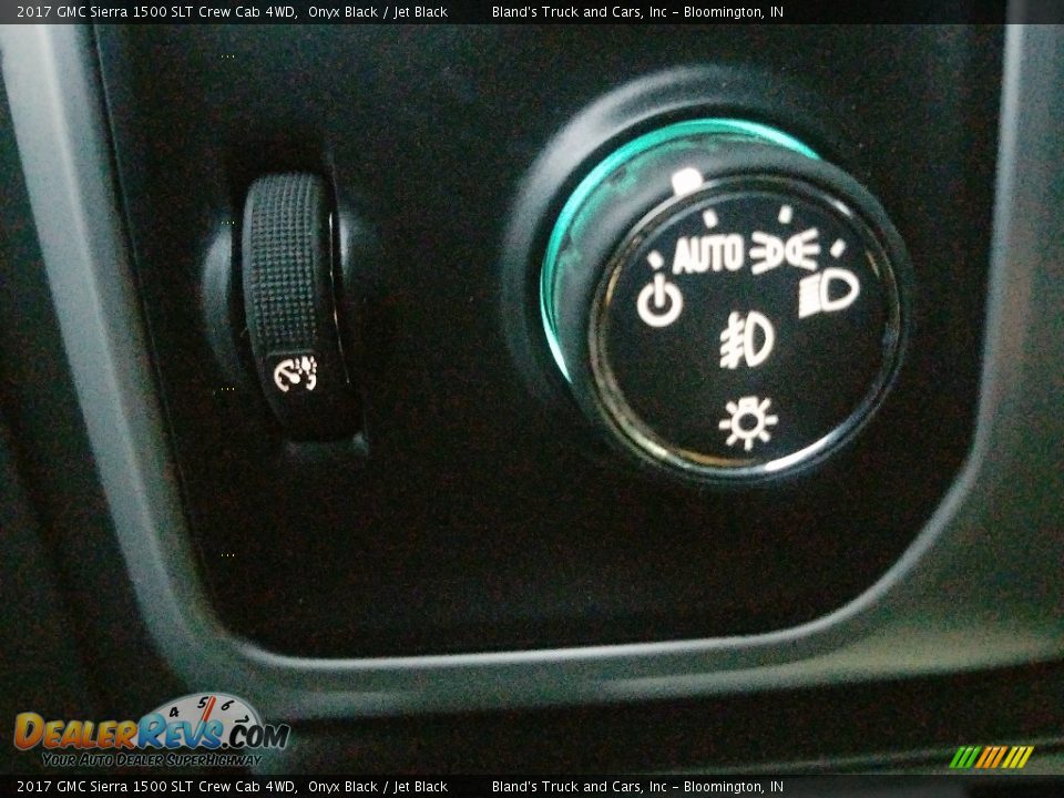 2017 GMC Sierra 1500 SLT Crew Cab 4WD Onyx Black / Jet Black Photo #22