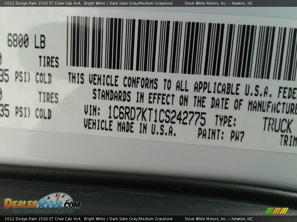 2012 Dodge Ram 1500 ST Crew Cab 4x4 Bright White / Dark Slate Gray/Medium Graystone Photo #29