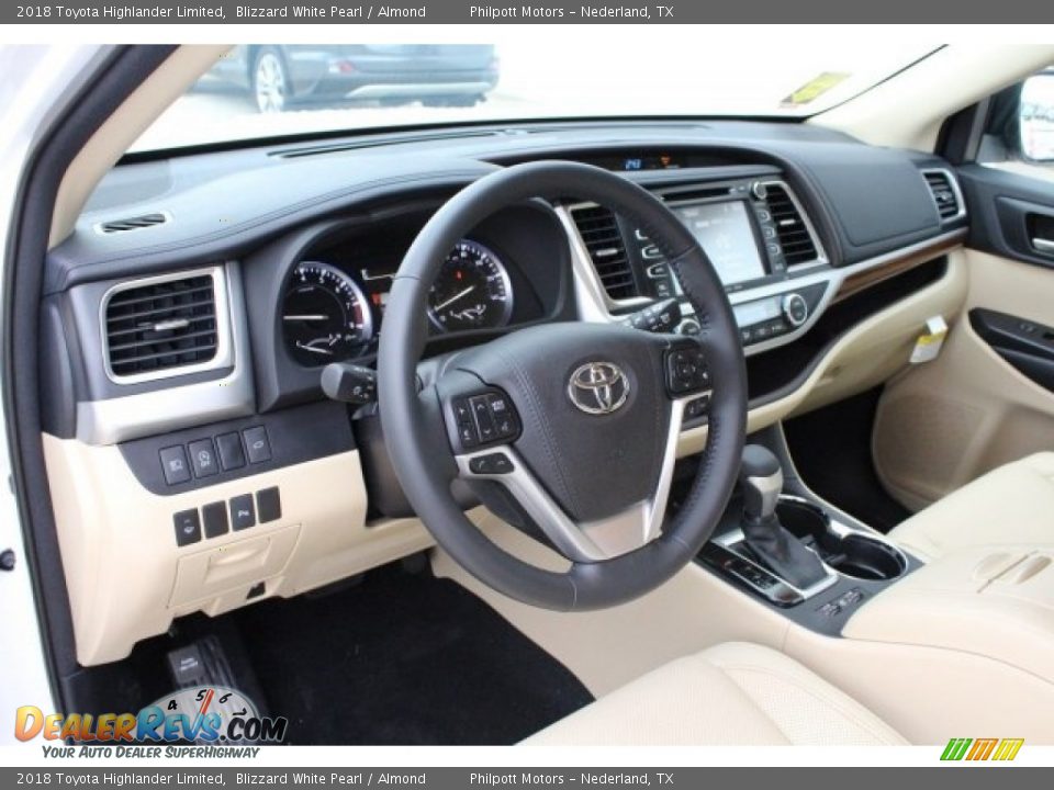 2018 Toyota Highlander Limited Blizzard White Pearl / Almond Photo #9