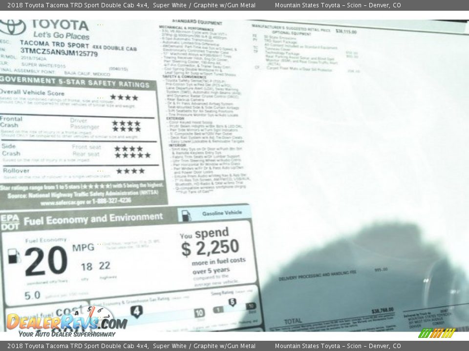 2018 Toyota Tacoma TRD Sport Double Cab 4x4 Super White / Graphite w/Gun Metal Photo #10