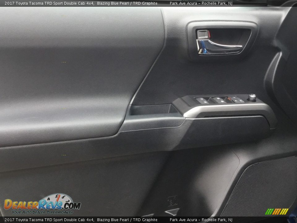2017 Toyota Tacoma TRD Sport Double Cab 4x4 Blazing Blue Pearl / TRD Graphite Photo #9