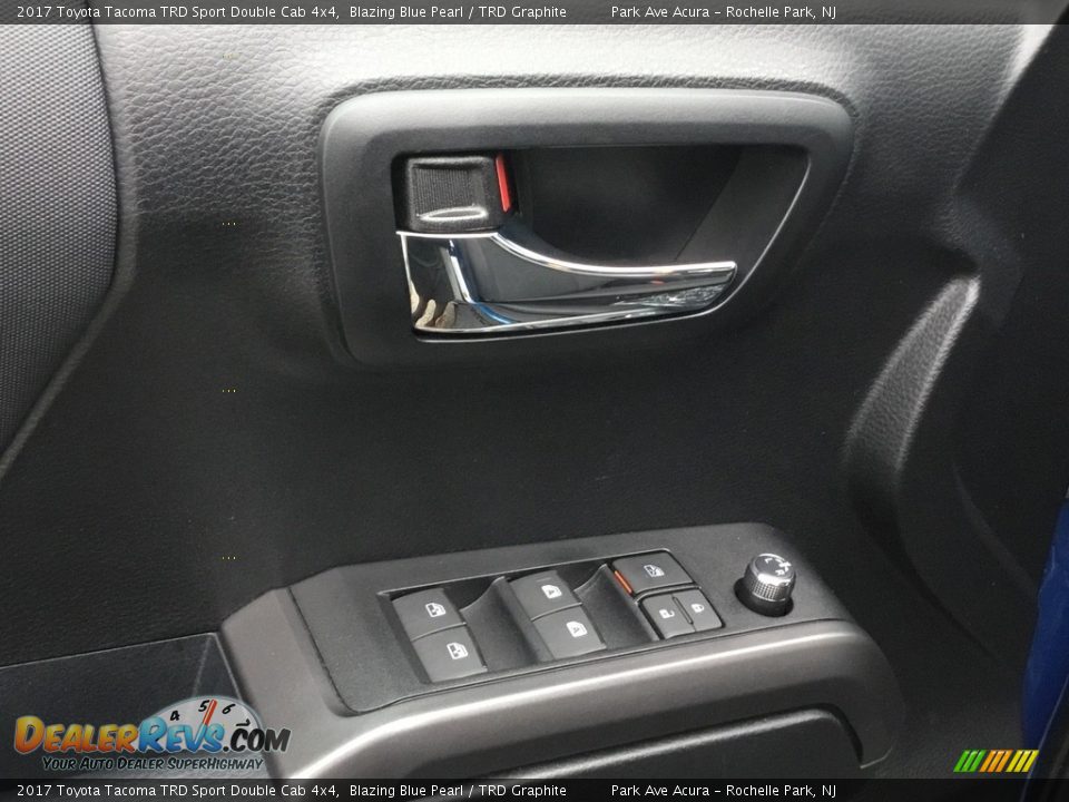 2017 Toyota Tacoma TRD Sport Double Cab 4x4 Blazing Blue Pearl / TRD Graphite Photo #10