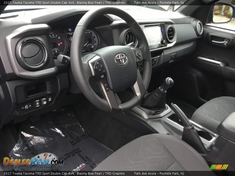 2017 Toyota Tacoma TRD Sport Double Cab 4x4 Blazing Blue Pearl / TRD Graphite Photo #11