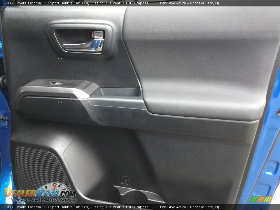 2017 Toyota Tacoma TRD Sport Double Cab 4x4 Blazing Blue Pearl / TRD Graphite Photo #22