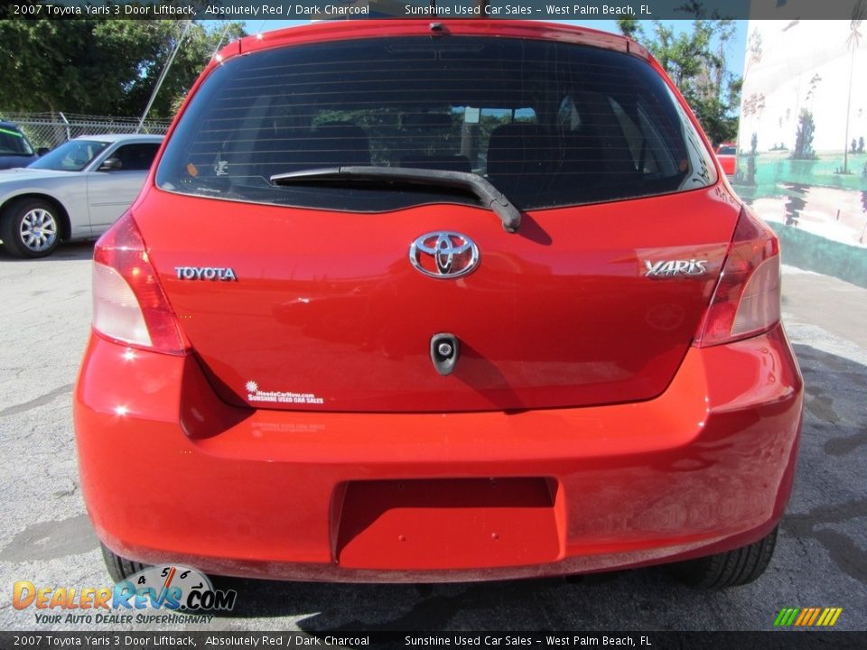 2007 Toyota Yaris 3 Door Liftback Absolutely Red / Dark Charcoal Photo #6