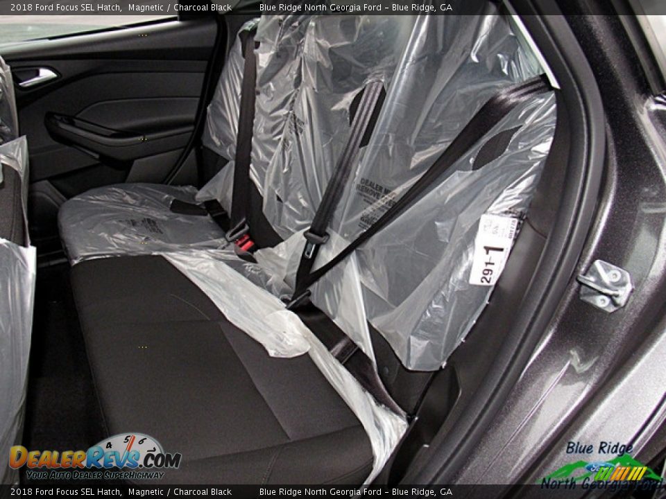 2018 Ford Focus SEL Hatch Magnetic / Charcoal Black Photo #15