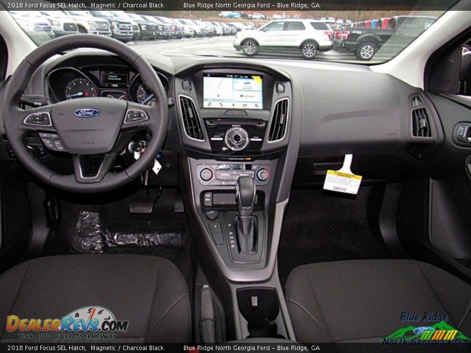 2018 Ford Focus SEL Hatch Magnetic / Charcoal Black Photo #18
