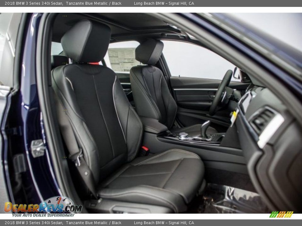 Black Interior - 2018 BMW 3 Series 340i Sedan Photo #2