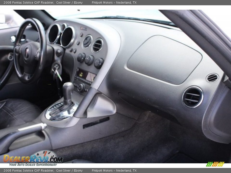 2008 Pontiac Solstice GXP Roadster Cool Silver / Ebony Photo #26