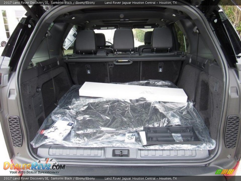 2017 Land Rover Discovery SE Santorini Black / Ebony/Ebony Photo #16