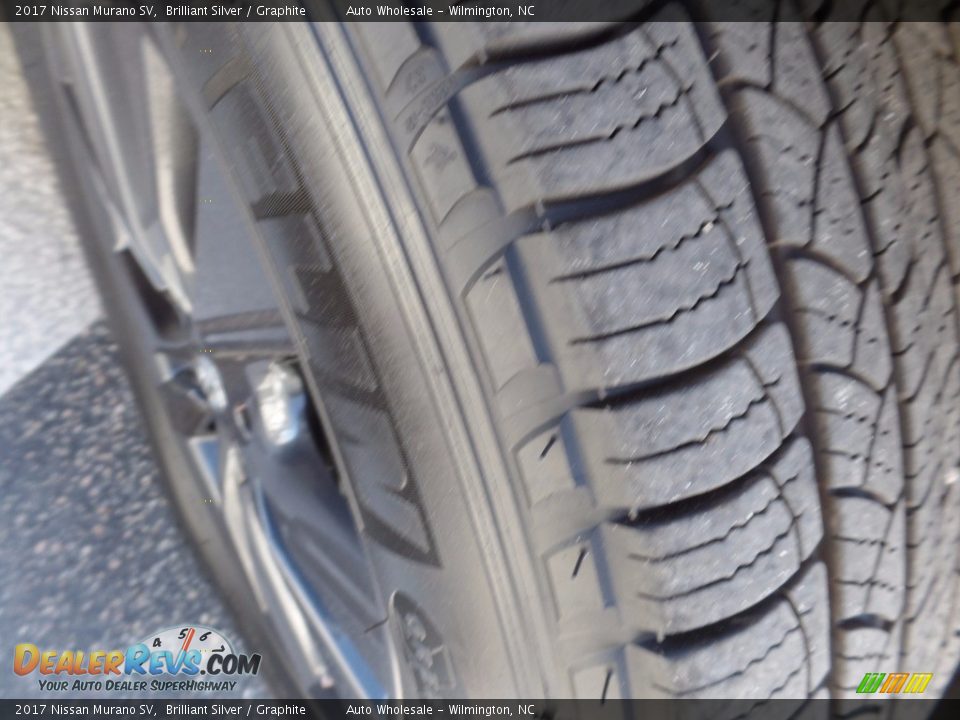 2017 Nissan Murano SV Brilliant Silver / Graphite Photo #8