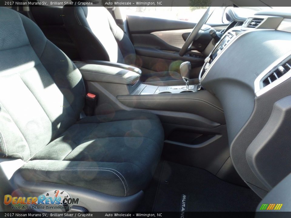 2017 Nissan Murano SV Brilliant Silver / Graphite Photo #13