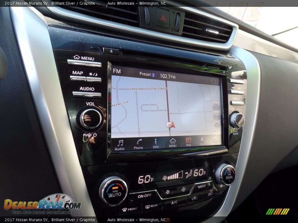2017 Nissan Murano SV Brilliant Silver / Graphite Photo #17