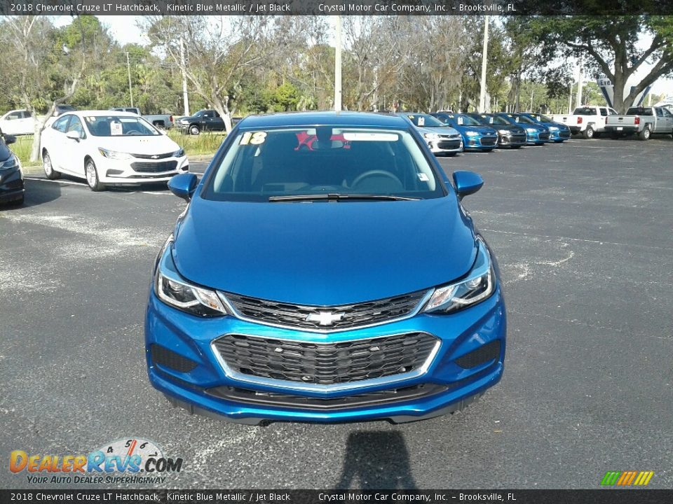 2018 Chevrolet Cruze LT Hatchback Kinetic Blue Metallic / Jet Black Photo #8