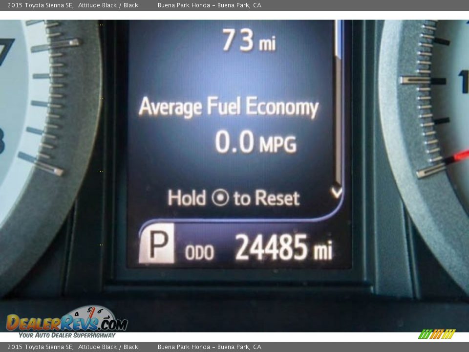 2015 Toyota Sienna SE Attitude Black / Black Photo #6
