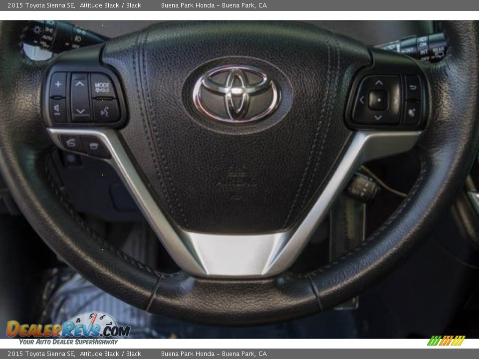 2015 Toyota Sienna SE Attitude Black / Black Photo #11
