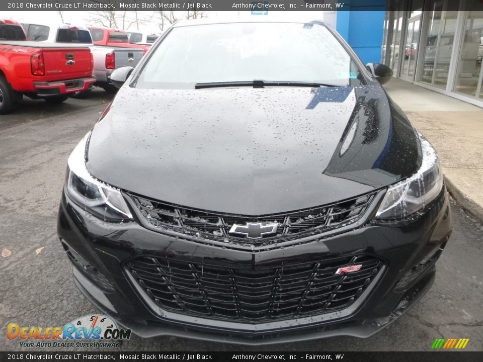2018 Chevrolet Cruze LT Hatchback Mosaic Black Metallic / Jet Black Photo #9